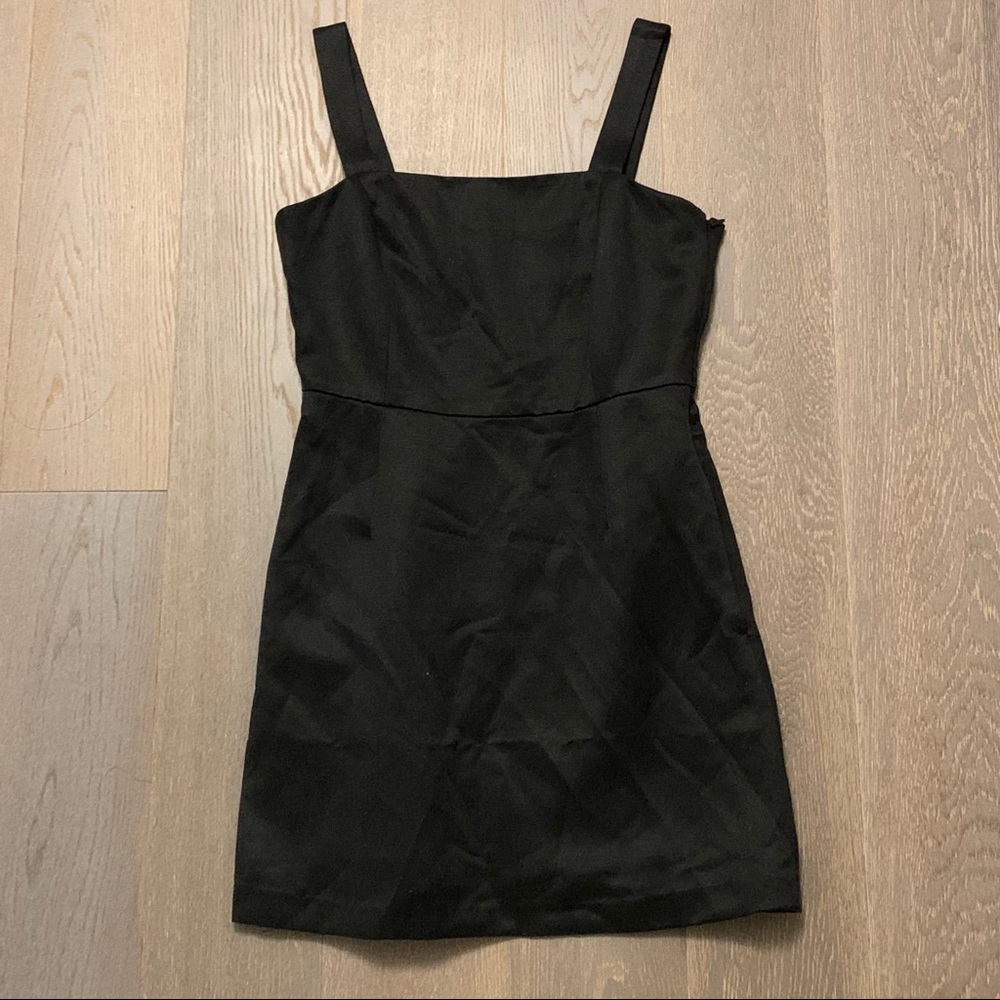 Aritzia Wilfred minidress
